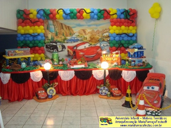 Aniversrio Infantil com o tema Carros da Maria Fumaa Festas