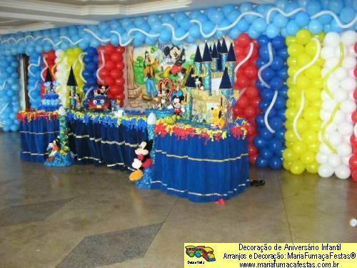 Castelo do Mickey - Decoraão de Aniversrio Infantil - MariaFumaaFestas® - Taguatinga-DF - fone: (61)35636663 - foto21