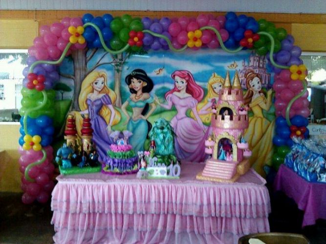 Imagem Decoraão de Festa Infantil - Motivo Temtico As Princesas Maria Fumaa Festas (10)