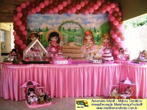 Decoraão de Aniversrio Infantil da Maria Fumaa Festas - Bonecas Jolie (foto 01)