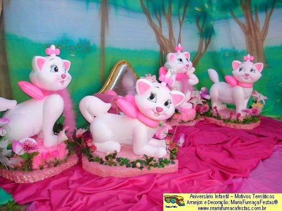 Decoração de festa infantil - Gatinha Marie - Aluguel de toalhas de mesa em  São Luis